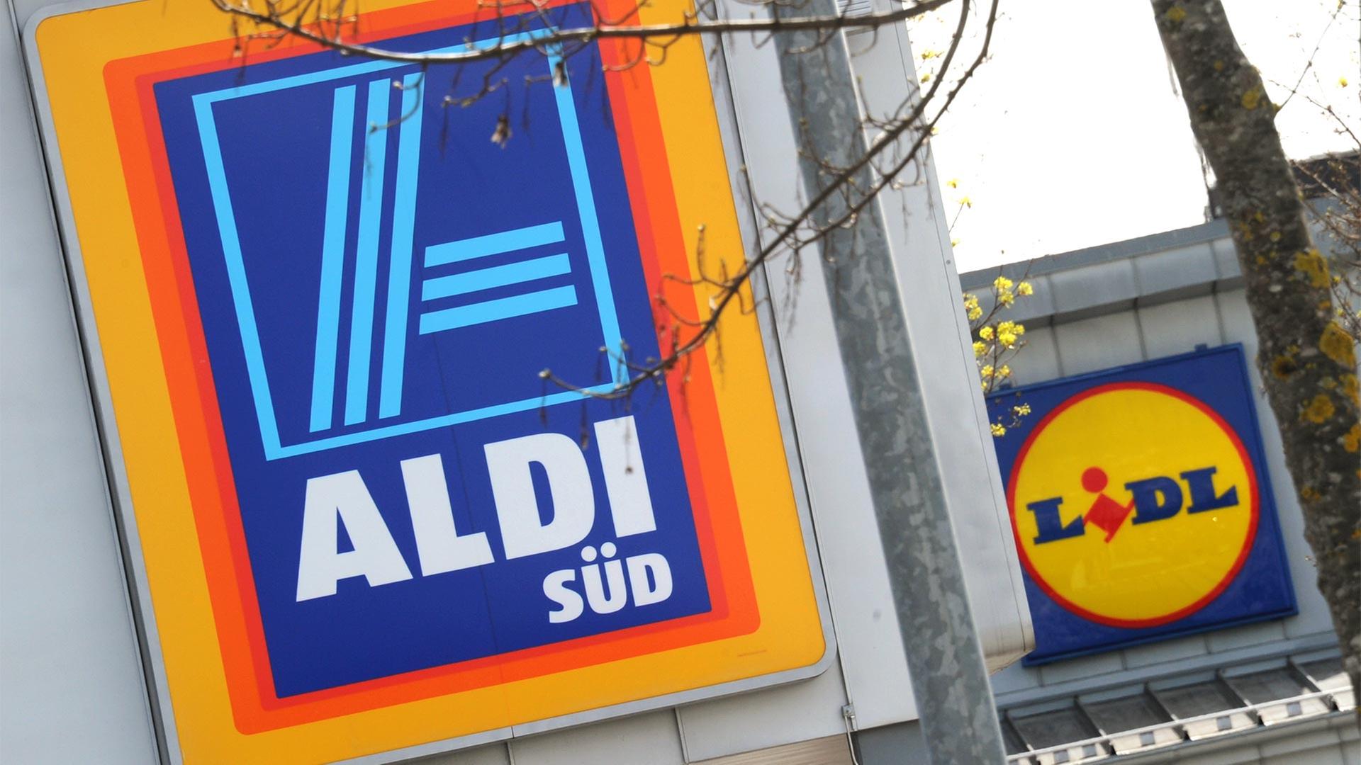 Preiskampf der Discounter: Aldi und Lidl im direkten Vergleich