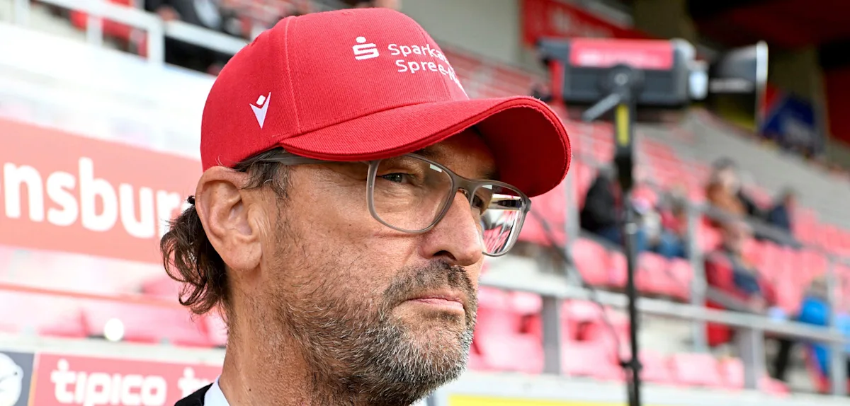 Cottbus-Trainer Wollitz äußert sich kritisch nach Auftaktsieg